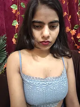 Alisha_Babyy