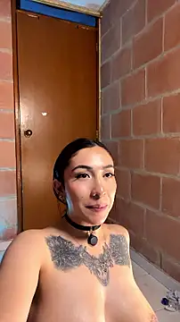Emma-Rouse69