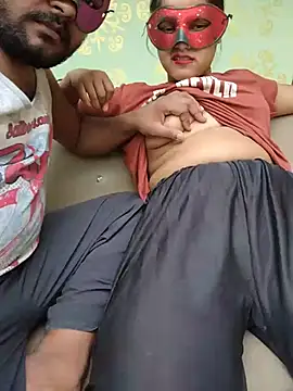 PUNJABICOUPLE09