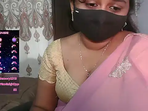 Pavani-Darling - ice on boobs in 5 mins