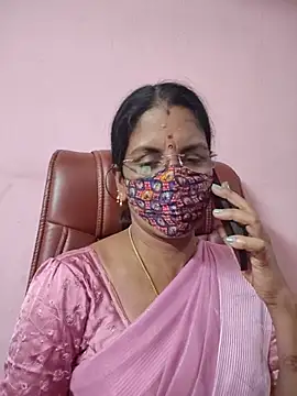 Tamil_peenqueen