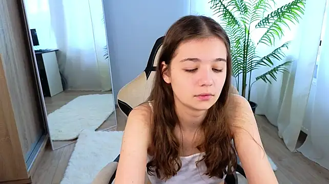 Leela_sun - play with boobs