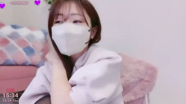 Meg_0901 - ローアングル膝立ち