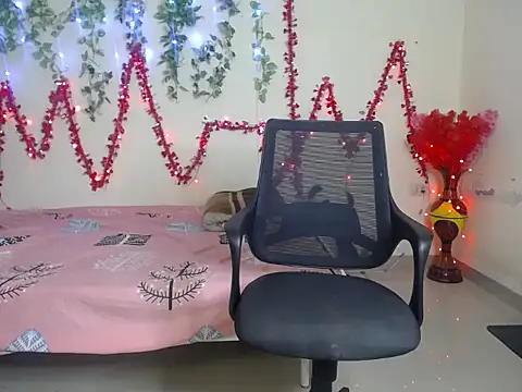Naughty_girll01 - oil massage on full body in bra &panty