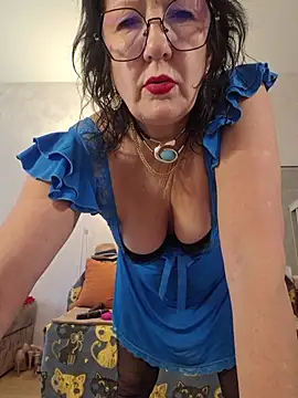 LaliaMia - SHOW PUSSY CLOSE- UP 💥👅