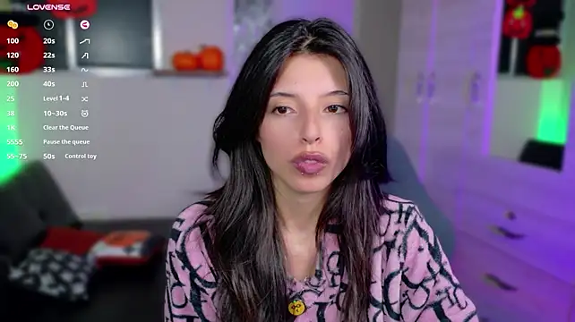 NanakoDollx - DILDO PLAY