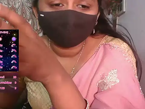Pavani-Darling - ice on boobs in 5 mins