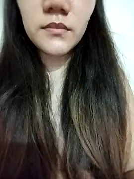WildyAnn - Show Boobs
