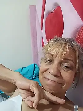 Jazminlover04 - Quiero comprarme una lenceria