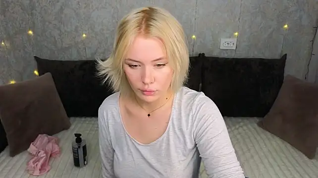 MelissaAvis - toy control for 5 minutes
