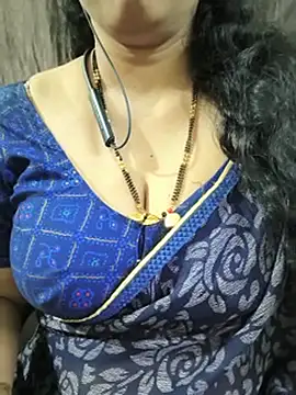 Bhuvana_555 - Boobs on honey