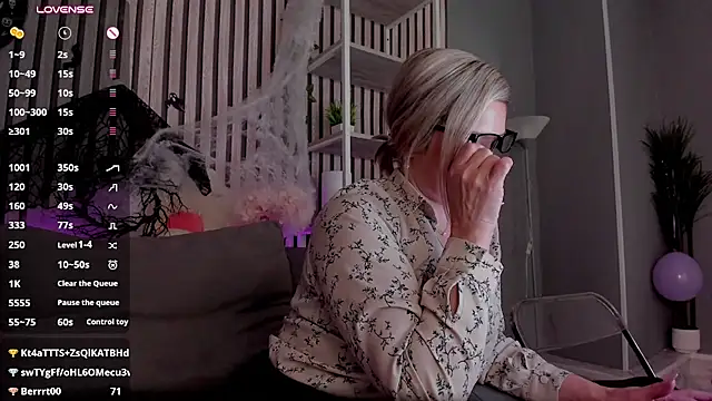 Betty_Brock - undo the button and knead the BOOBS