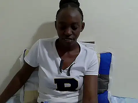 Lizbela1 - hey dears please help me reach my goal