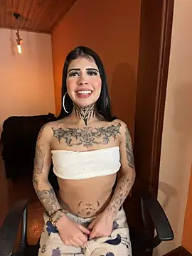 -Brittanny - OIL IN ASS AND FINGERS PUSSY