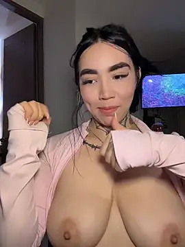Nickiiiii - TICKET SHOW 8 TK SQUIRT+ SUCK
