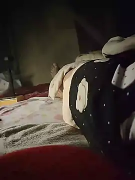 -Tara-a - 💃🤤😻💦 squit cum🍦😻Fuck me ❤️‍🔥🍌