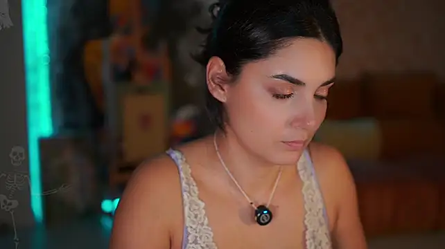 _Allie_ - BUM BUM tease