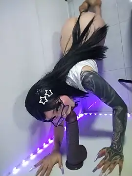 LucyChabs_ - RIDING TORSO 😈