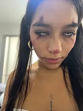 Princess_skinny_ - rub finger in my ass