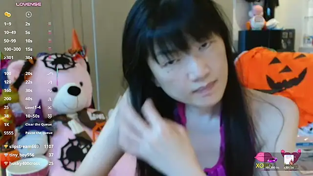 SilViAjpn - Flash tits