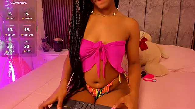 KeishaMalik - Dance twerck naked in oil