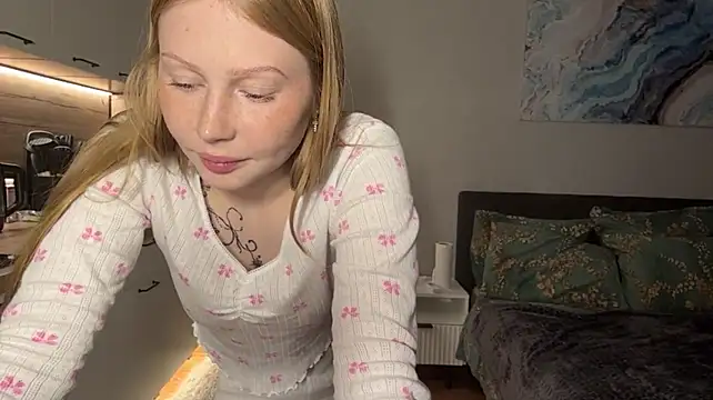 RavenShuker - 🛏️Cute Little Bed Bounces💕