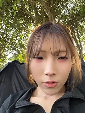 Huinei_a - 首次户外全裸5分钟