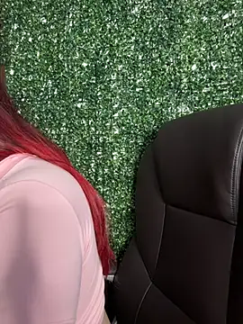 Karen18_boobs