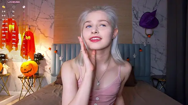 SandyShayes - full-length panty teasing