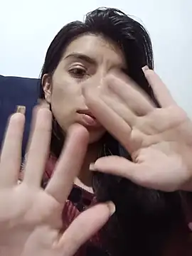 Ariell_Kieran - DEEP THROAT + LOTS OF SALIVA 💧🍆