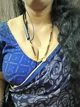Bhuvana_555 - Boobs on honey
