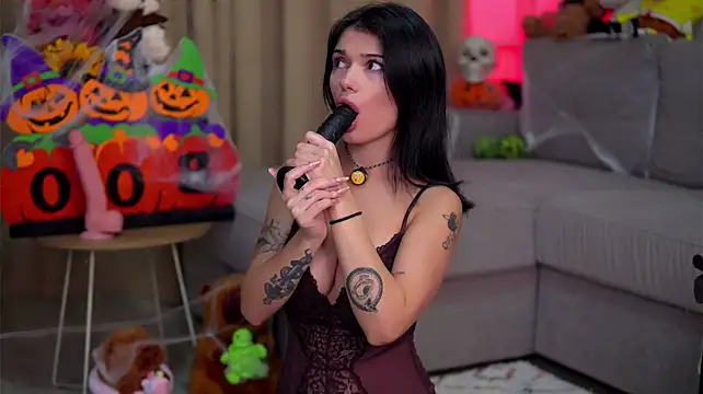 HotMollyX - Fuck my boobs 🥵