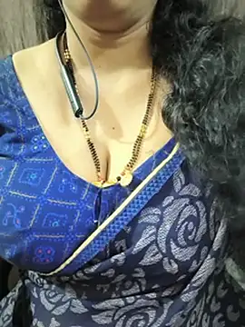 Bhuvana_555 - Boobs on honey