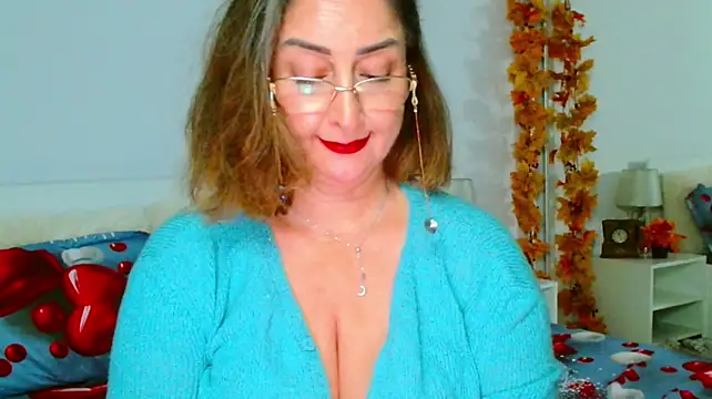 Tyana40 - KISS