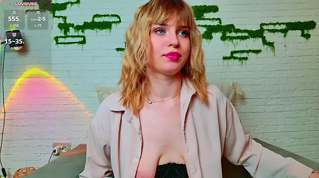 _Alison__ - Fingering asshole