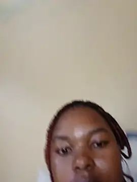 Uganda-2 - Squirt and drink