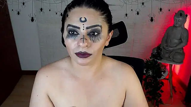GODDESS_EVANS' Live XXX Chat