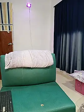 Kkendallclark - DOGGY AND OPEN ASS FINGERS AND SUCK 🍑🍑