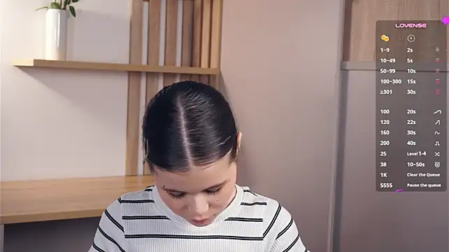 KayleenBrailey - Tease you with my sexy body!