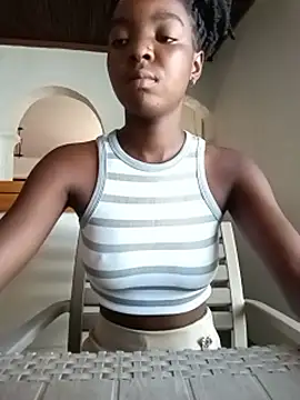 PetiteEbonyBabe_