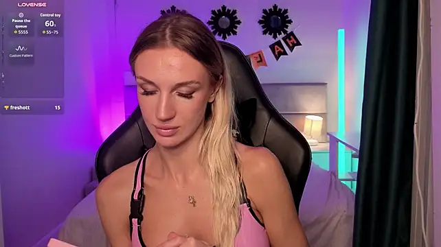 Megan_Hamillton - 🍆FUCK PUSSY DILDO