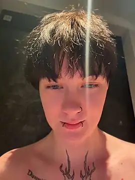 IceMur - Anal sex 1 finger