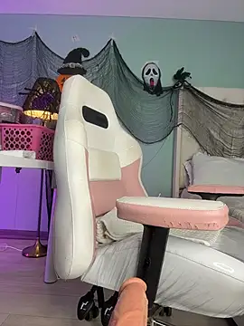 Sharon_leone26 - control toy x 3 minutes wiht squirt