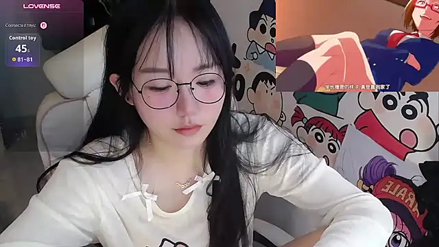 Angela-AMY - 不要看我可爱，我还可以爱你 脱光光直播300秒