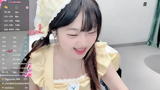 Lucky_zhizhi - 小粉控制5分钟