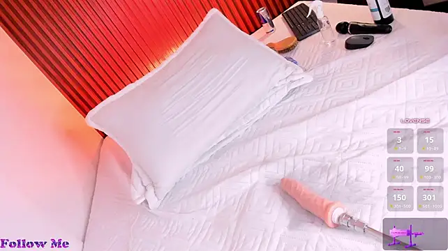 Saraa_romero - squirt fingers in your face