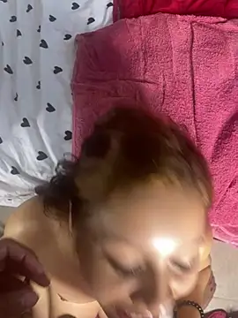 Cassi240 - Dildos y aceite