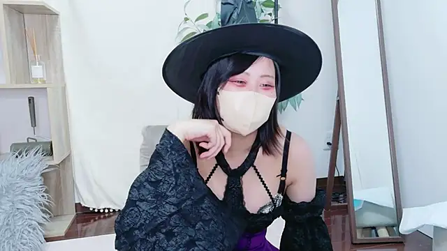 Umi_69oO - 2部目は魔女の衣装で！これも新しいコスだからよく見て🧙‍♀️