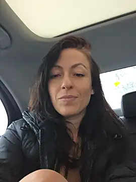 Risky_woman - PUBLIC PARK NAKED WIN SNAP