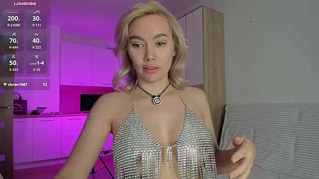 Nasse_Muschi - FIRST SQUIRT YUM YUM